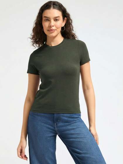 Wellbi Womens
                          Bamboo-Cotton 3X Softer 4-Way Stretch Comfort
                          Fit Crewneck T-Shirt