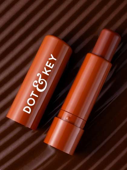 DOT & KEY
                        Barrier Repair Hydrating Lip Balm In-Vivo Tested
                        SPF 50+ PA+++ - Cocoa Nude