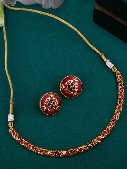 Tahira Enameled
                        Choker Necklace Set