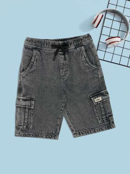 Pantaloons Junior Boys
                    Washed Cargo Shorts Technology