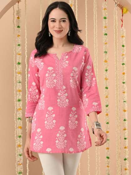 Anouk Mirage Floral
                        Printed V-Neck Pure Cotton Kurti