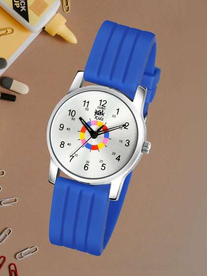 Kool Kidz Unisex Kids
                    Printed Dial & Straps Analogue Watch Kool Kidz
                    Unisex Analogue DMK 063 BL