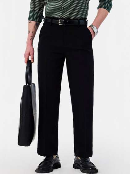Snitch Men Loose Fit
                      High-Rise Wrinkle Free Trousers