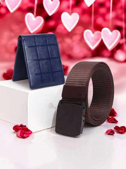 Roadster Men Accessory
                    Gift Set of
