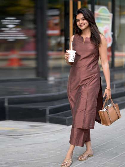 Aaghnya Women
                        Regular Kurta with Trousers