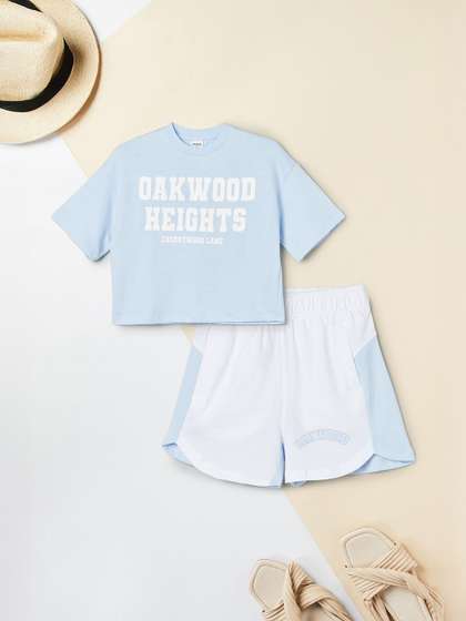 max Girls Printed
                        T-shirt with Shorts