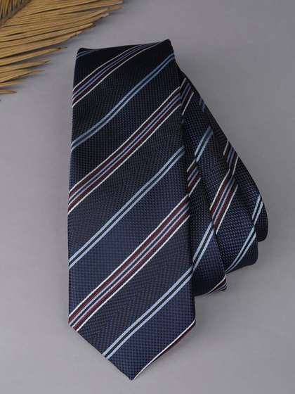 Allen Solly Men Striped
                    Fashion