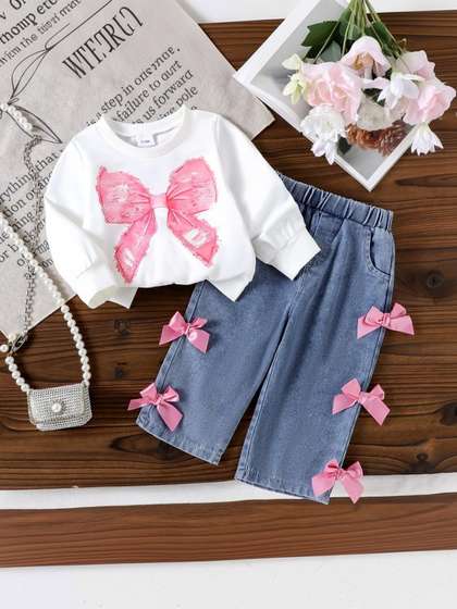 I NAINA DRESSES Girls
                    Printed Trousers