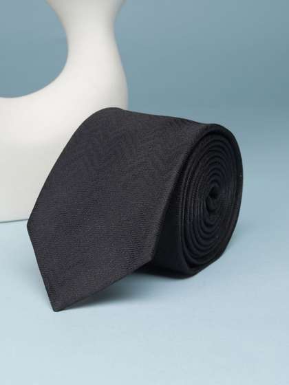 Allen Solly Men
                      Fashion