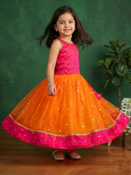 STANWELLS KIDS Girls
                    Embroidered Ready to Wear Lehenga Choli
