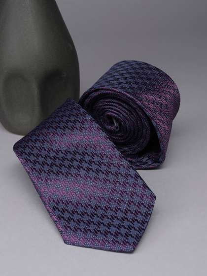 Allen Solly Men
                      Printed Fashion