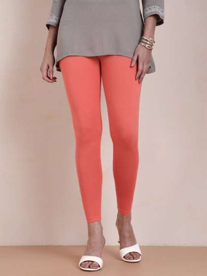 TWIN BIRDS Women
                        Coral-Coloured Solid Ankle-Length Leggings