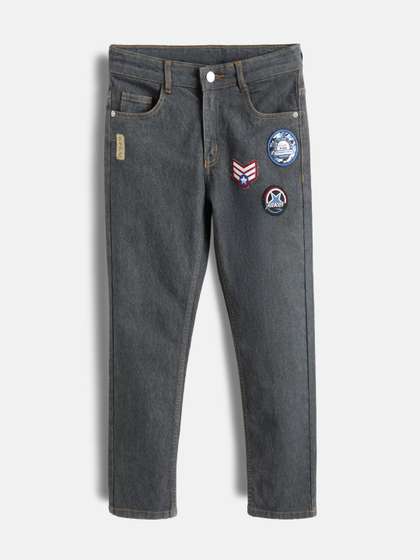 Urbano Juniors Boys
                    Regular Fit Mid-Rise Light Fade Jeans