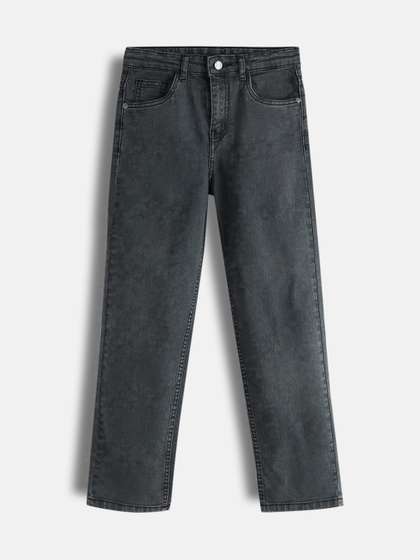 Urbano Juniors Boys
                    Loose Baggy Fit Mid-Rise Heavy Fade Washed Denim
                    Stretchable Jeans