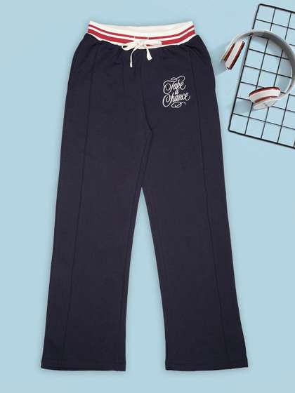 Pantaloons Junior Girls
                    Cotton Mid-Rise Track Pants