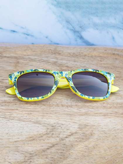 DukieKooky Unisex Kids
                      Grey Lens & Yellow Wayfarer Sunglasses with