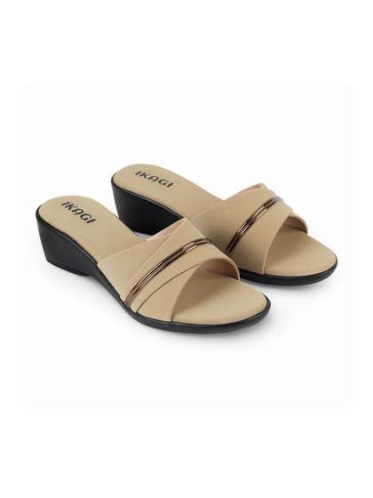 IKAGI Wedge
                          Sandals