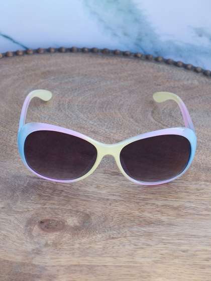 DukieKooky Unisex Kids
                    Black Lens & Blue Oval Sunglasses with