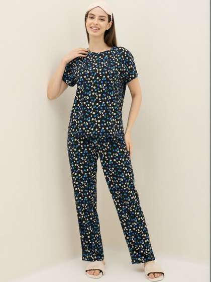 Sweet Dreams Women
                          Printed Night suit