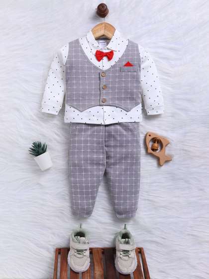 Moms Love Boys Printed
                    T-shirt and Shirt with Trousers