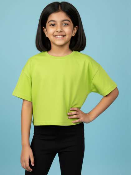 KiddoPanti Girls Cotton
                    Tshirts