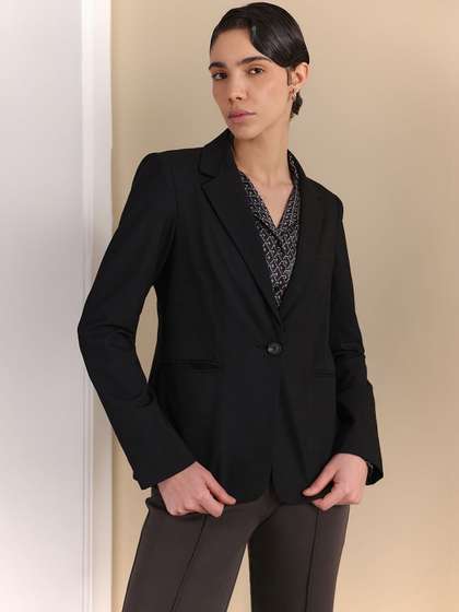 FableStreet Women
                        Tailored Blazer