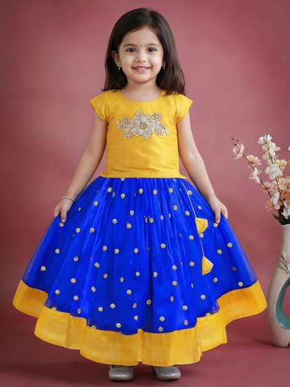STANWELLS KIDS Girls
                    Embroidered Beads and Stones Ready to Wear Lehenga
                    & Choli
