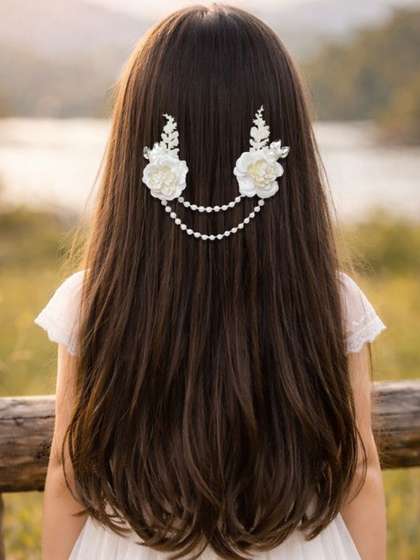Daizy Girls Hair
                    Accessory Set of