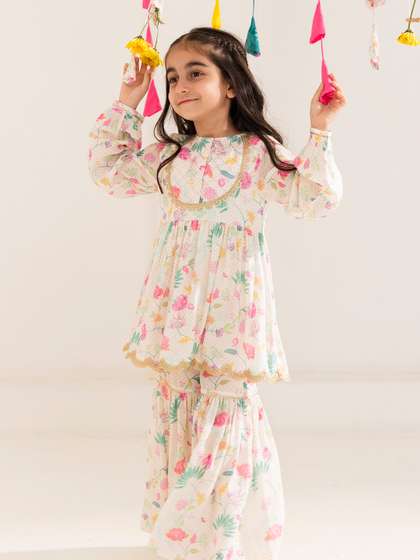 BIBBITY BOBBITY Girls
                    Floral Printed Regular Gotta Patti Pure Cotton Kurta
                    with Sharara