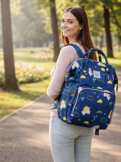 MeeMee Printed
                    Lightweight Diaper Bag