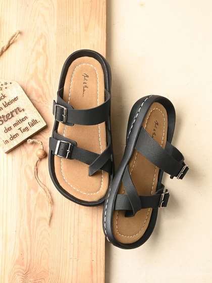 Mast & Harbour Men
                    Comfort Sandals