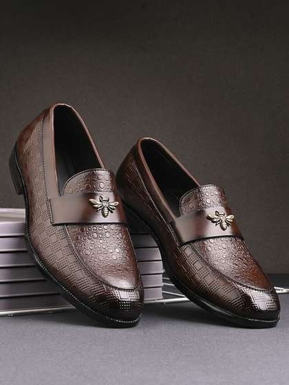 HERE&NOW Men
                        Textured Round Toe Slip-On Loafers Formal Shoes
