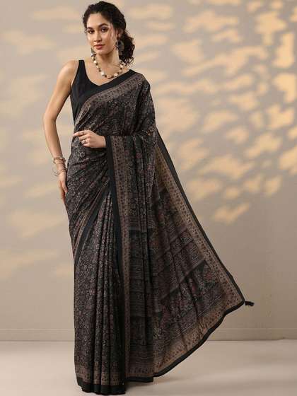 Libas Floral Zari
                        Silk Blend Saree