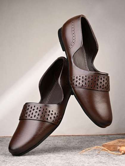 HERE&NOW Men
                        Textured Round Toe Slip-On Loafers Formal Shoes