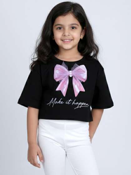KiddoPanti Girls Cotton
                    Tshirts
