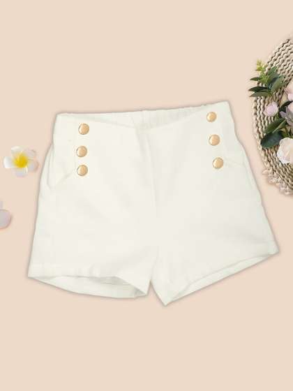 Pantaloons Junior Girls
                    Shorts