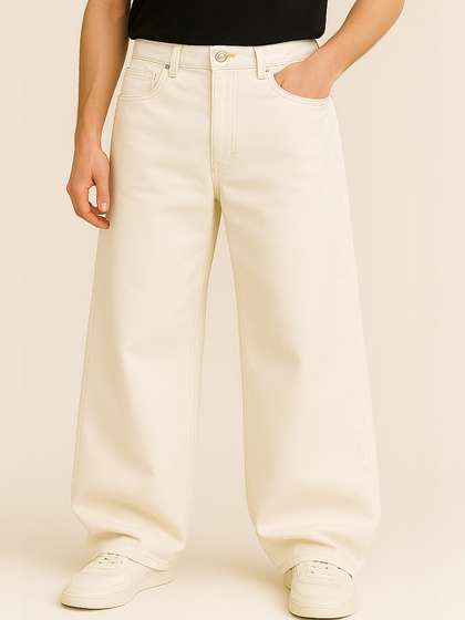 The Roadster
                        Lifestyle Co Mid-Rise Baggy Jeans