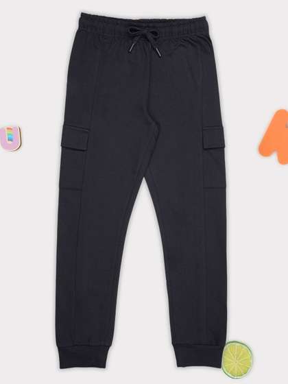 Pantaloons Junior Boys
                    Pure Cotton Mid-Rise Cargos