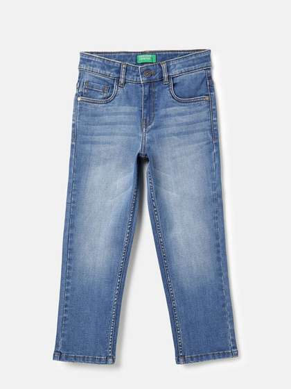 United Colors of
                    Benetton Boys Straight Fit Mid-Rise Light Fade
                    Jeans