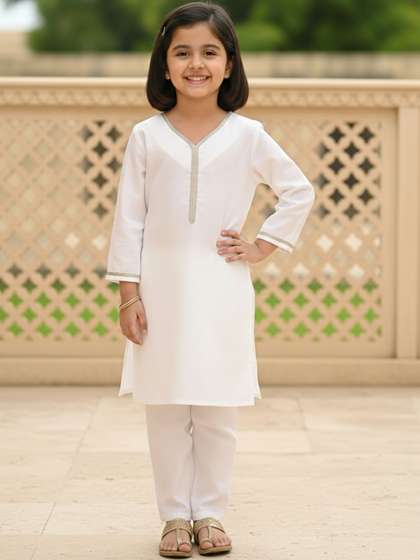 Cutiekins Girls Regular
                    Thread Work Kurta with Trousers