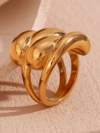 Lara Karen Ring