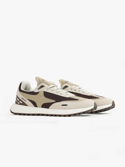 Comet Unisex Aeon
                          v2 Chocochip Sneakers