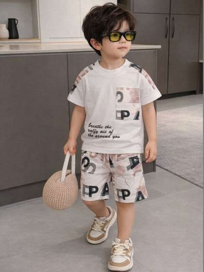 BAESD Unisex Kids
                      Printed T-shirt with Shorts