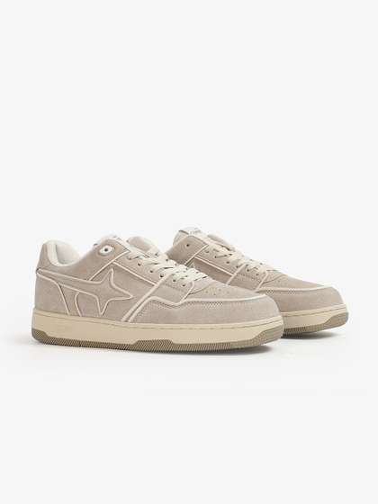 Comet Unisex X
                          Lows Oatmilk Sneakers