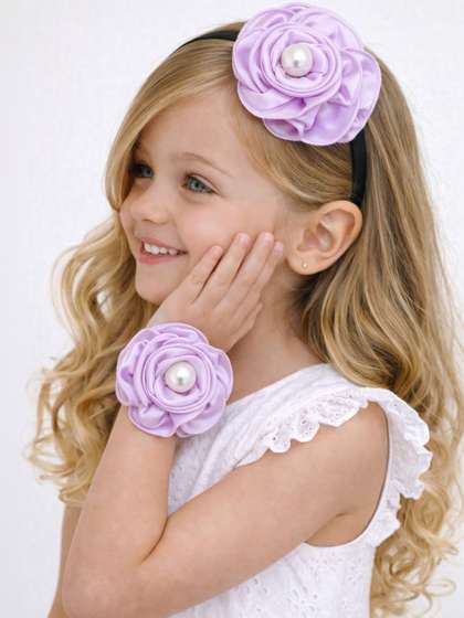 Pink Chick Girls Set of
                    2 Hair Accessory Set