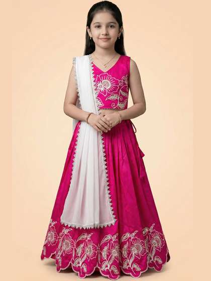 Sangria Girls
                        Embroidered V-Neck Flared Lehenga Choli