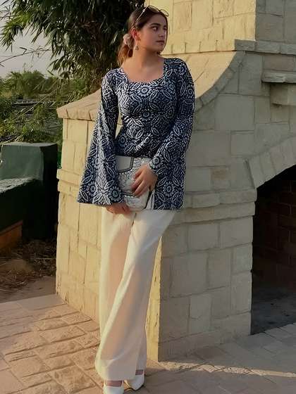 SAICHA Ethnic Motifs
                        Printed Square Neck Flared Sleeves Kurti
