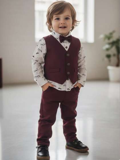 MEROPE Boys Printed
                    Shirt with Trousers
