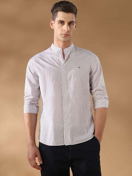 Aldeno Men Standard
                        Striped Casual Shirt