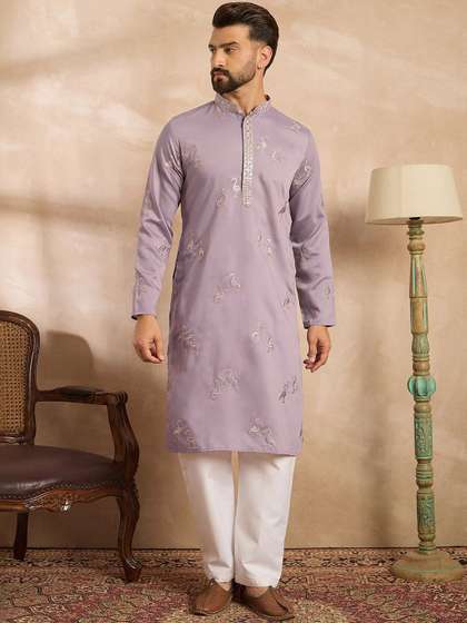 House of Pataudi
                        Embroidered Mandarin Collar Kurta